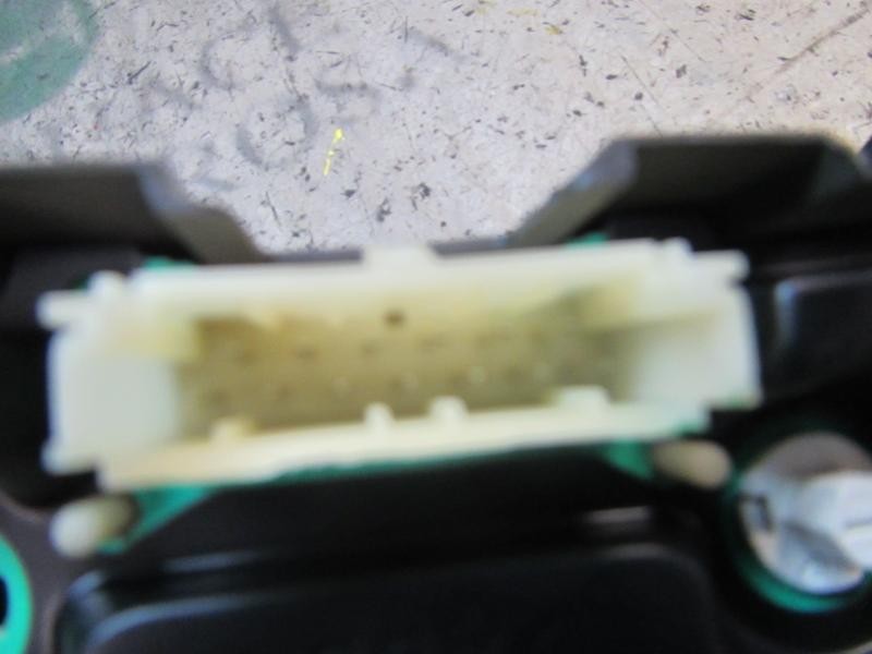 Recambio de cuadro instrumentos para opel meriva 1.7 16v cdti referencia OEM IAM   