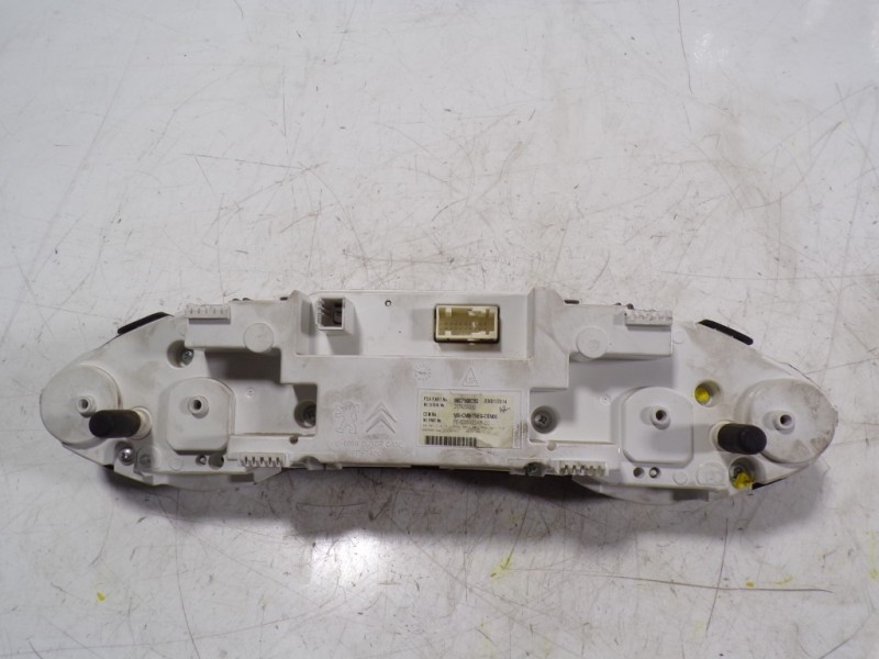 Recambio de cuadro instrumentos para peugeot 308 active referencia OEM IAM 9807588280 9807588280 