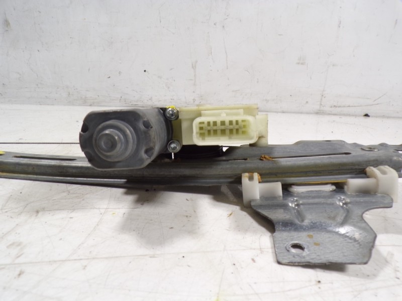 Recambio de elevalunas trasero izquierdo para peugeot 308 active referencia OEM IAM 9816273680 9678190080 