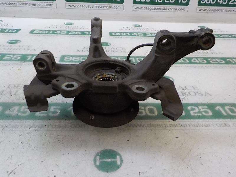 Recambio de mangueta delantera izquierda para peugeot bipper 1.4 hdi referencia OEM IAM   