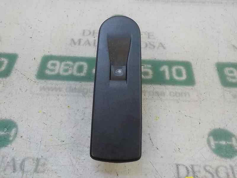 Recambio de mando elevalunas delantero derecho para renault captur 1.2 tce energy referencia OEM IAM 254218614R  