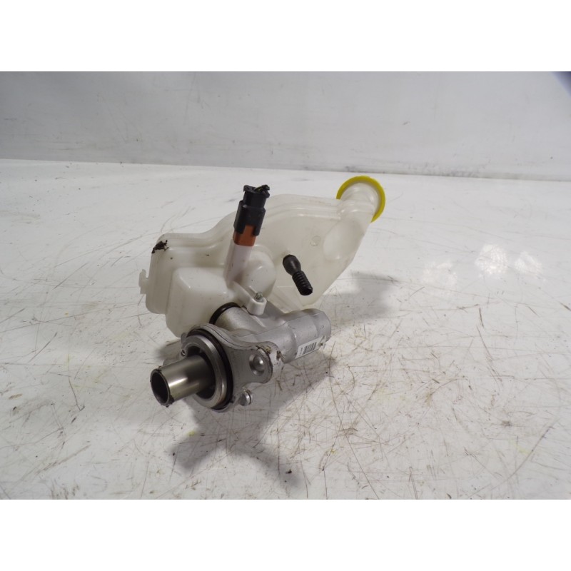 Recambio de bomba freno para citroën c4 cactus 1.2 12v e-thp / puretech referencia OEM IAM 4601R7  