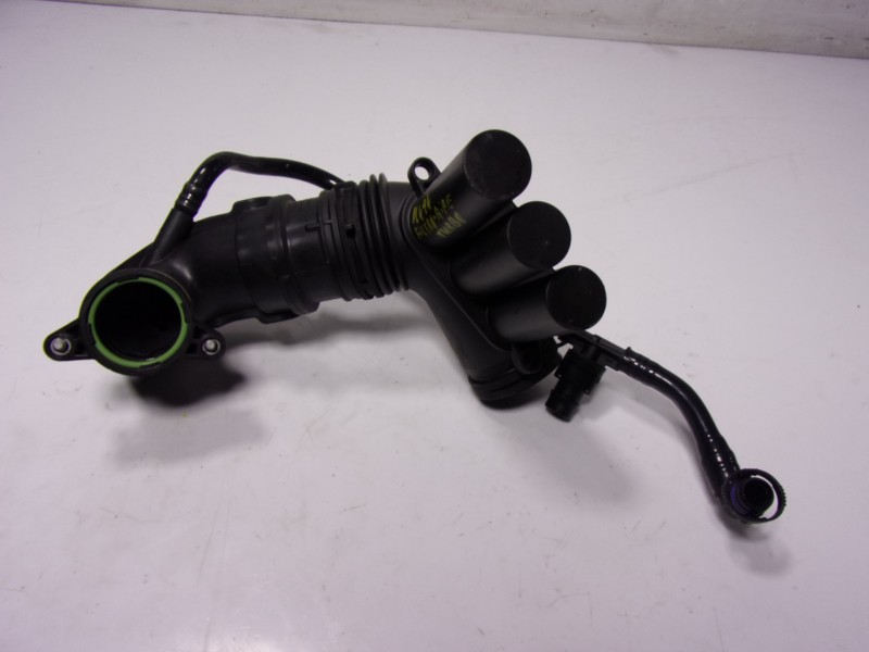 Recambio de tubo intercooler para cupra leon sportstourer (kl8) 1.4 tsi phev referencia OEM IAM 04E129651K 04E129656AK 