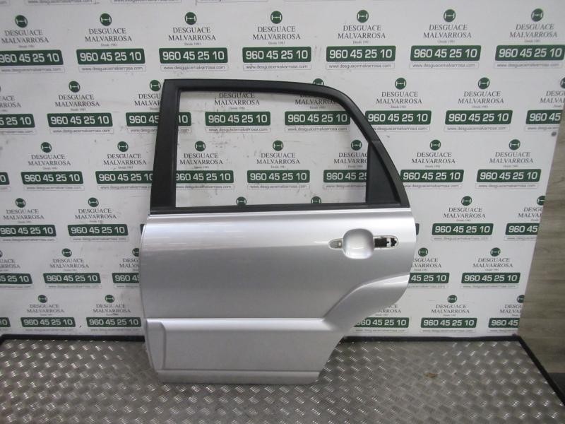 Recambio de puerta trasera izquierda para kia sportage 2.0 crdi referencia OEM IAM   