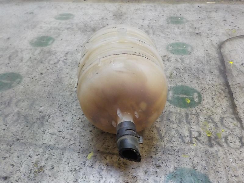 Recambio de deposito expansion para peugeot 206+ 1.4 referencia OEM IAM   