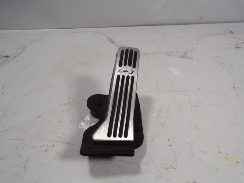 Recambio de potenciometro pedal para mazda cx-3 2.0 16v cat referencia OEM IAM   