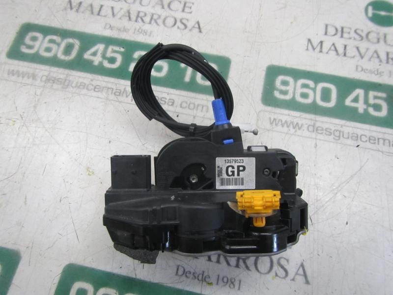 Recambio de cerradura puerta delantera derecha para opel mokka x selective start/stop referencia OEM IAM 13579523 13579523 