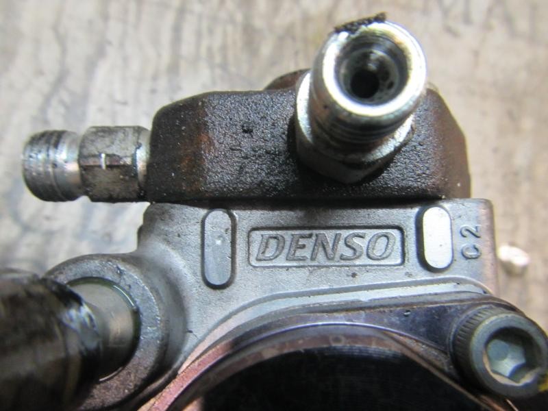 Recambio de bomba inyeccion para opel meriva 1.7 16v cdti referencia OEM IAM   