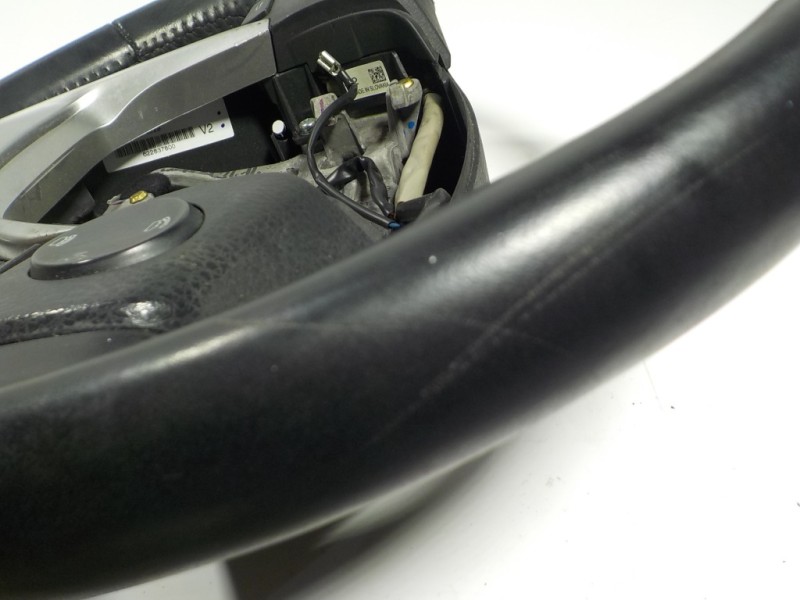 Recambio de volante para toyota auris 1.4 turbodiesel cat referencia OEM IAM 4510202510C0  