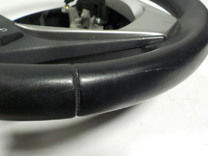 Recambio de volante para toyota auris 1.4 turbodiesel cat referencia OEM IAM 4510202510C0  