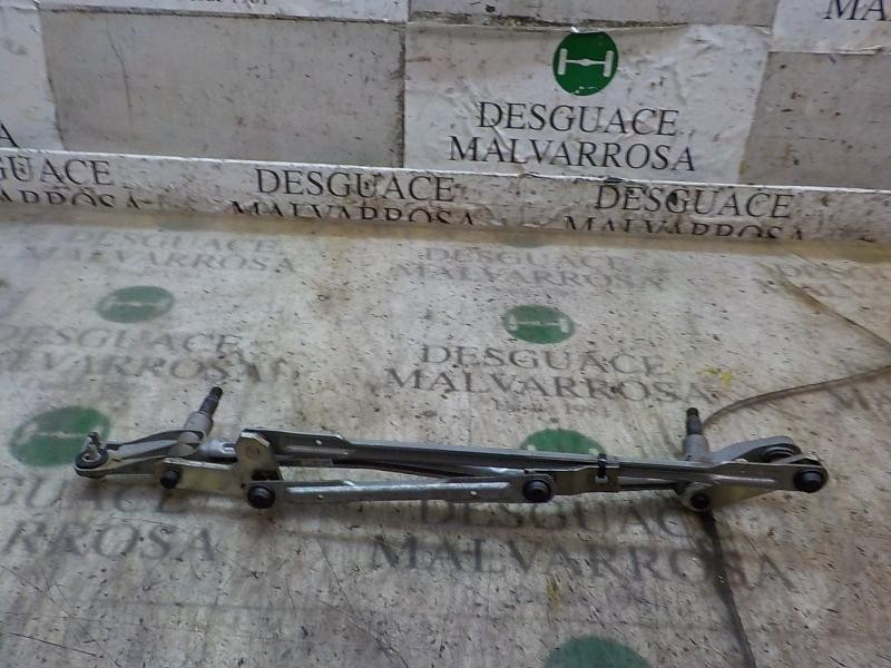 Recambio de articulacion limpia delantero para peugeot partner kombi 1.6 16v e-hdi fap referencia OEM IAM   