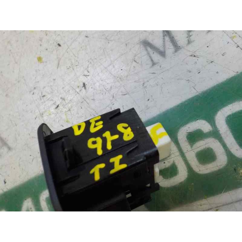 Recambio de mando elevalunas trasero izquierdo para jeep compass ii 1.4 m-air cat referencia OEM IAM   