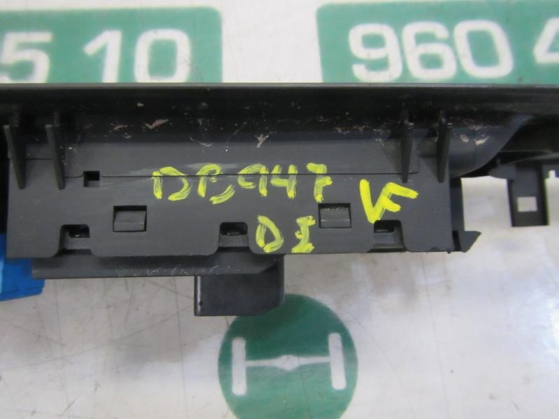 Recambio de mando elevalunas delantero izquierdo para opel mokka x selective start/stop referencia OEM IAM 22915121 95025518 