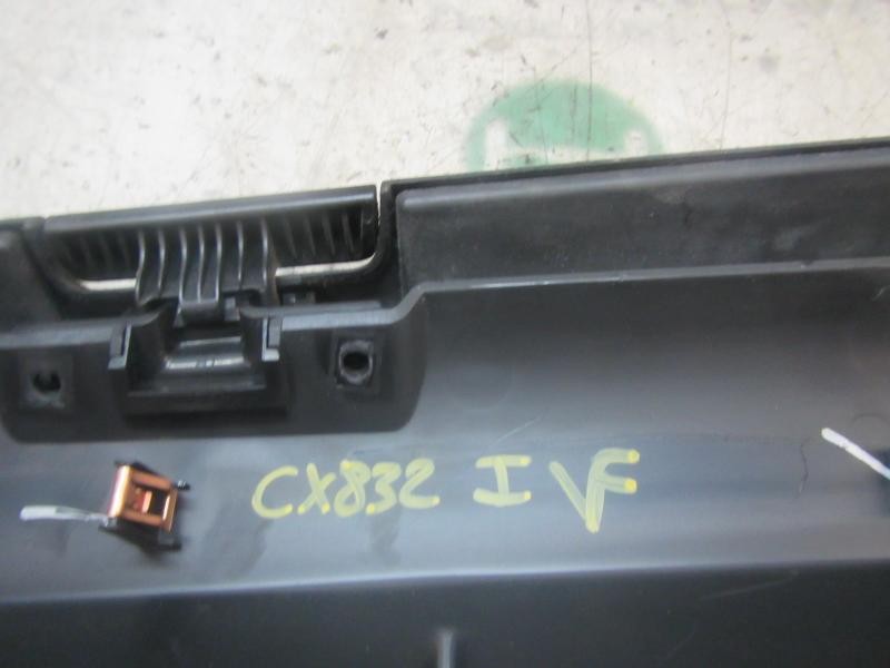 Recambio de guantera para ford transit caja cerrada, larga (fy) (2000 =>) 2.4 tde referencia OEM IAM   