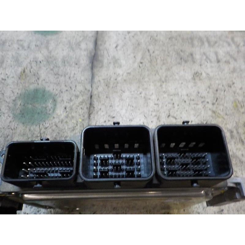 Recambio de centralita motor uce para peugeot partner kombi 1.6 16v e-hdi fap referencia OEM IAM   