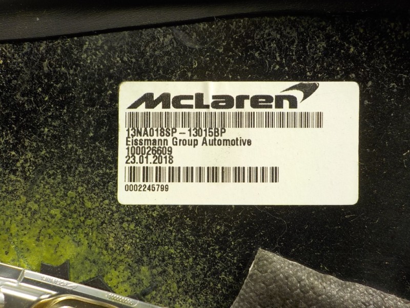Recambio de moldura para mclaren 570s spider p13 referencia OEM IAM  13NA018SP 