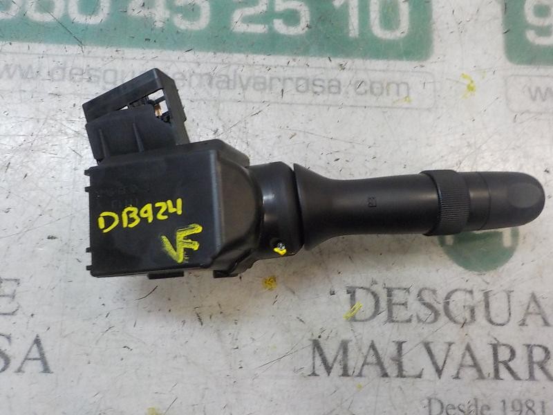 Recambio de mando limpia para toyota auris 1.4 turbodiesel cat referencia OEM IAM   