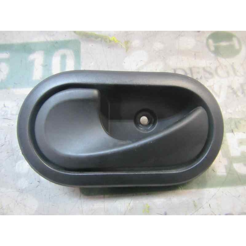 Recambio de maneta interior delantera izquierda para dacia sandero 1.2 16v cat referencia OEM IAM 8200733848  