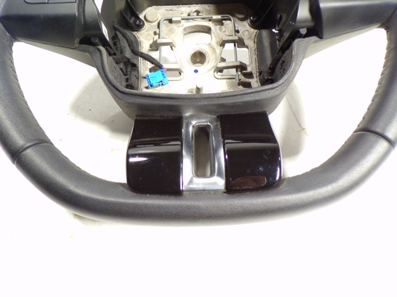 Recambio de volante para citroën c4 cactus 1.2 12v e-thp / puretech referencia OEM IAM 98303131ZD  