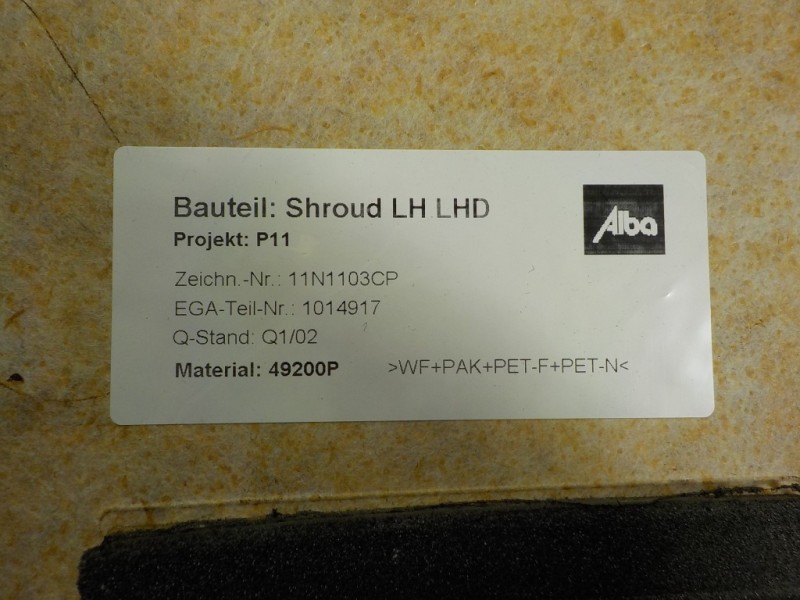 Recambio de moldura para mclaren 570s spider p13 referencia OEM IAM  11N1103CP 