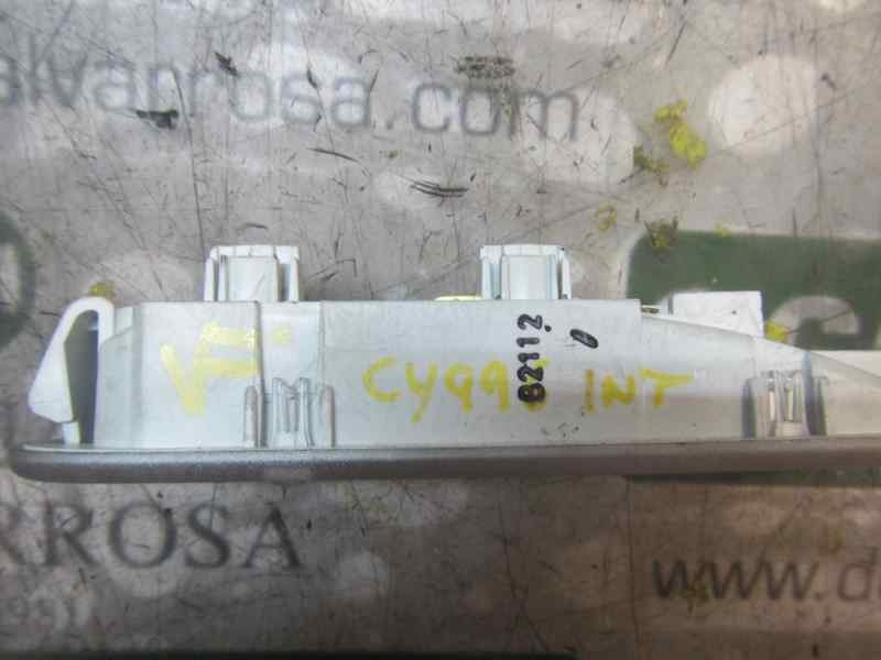 Recambio de piloto interior para dacia sandero 1.2 16v cat referencia OEM IAM 8200074362  