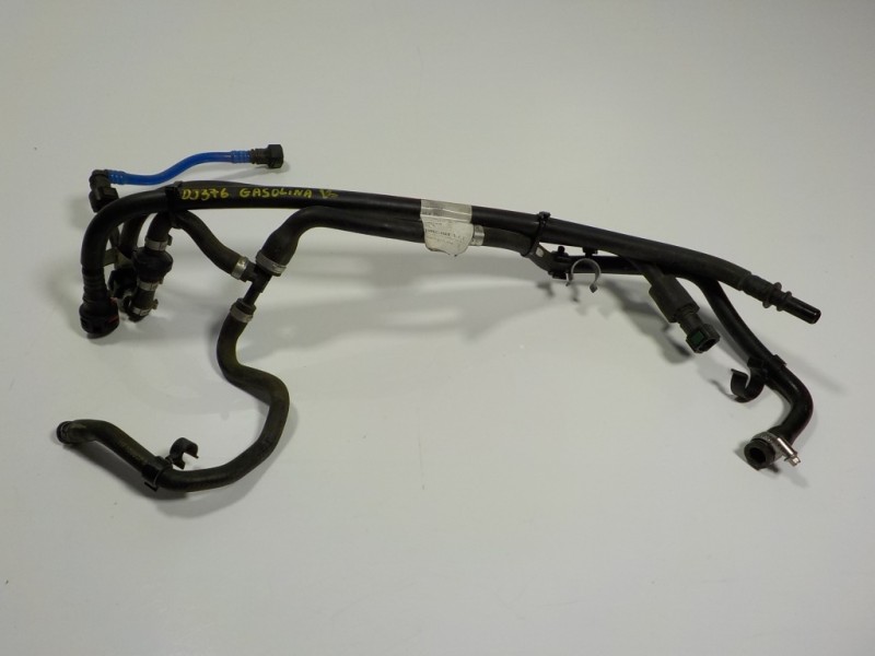 Recambio de tubo para mclaren 570s spider p13 referencia OEM IAM  13K0027CP 