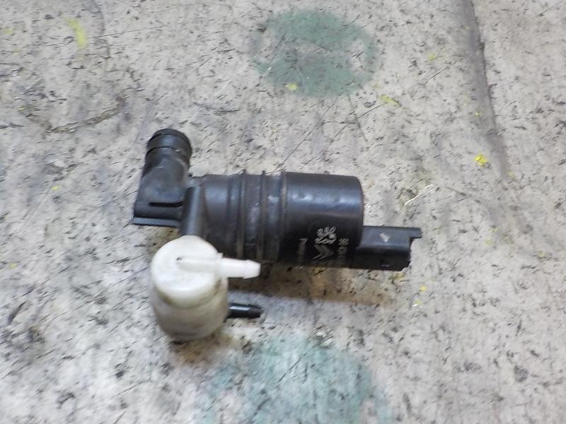 Recambio de bomba limpia para citroën c4 berlina 1.6 16v hdi referencia OEM IAM   