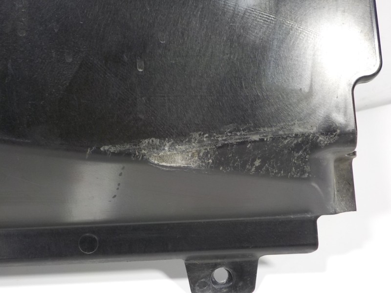 Recambio de moldura para mclaren 570s spider p13 referencia OEM IAM  13A6239CP 