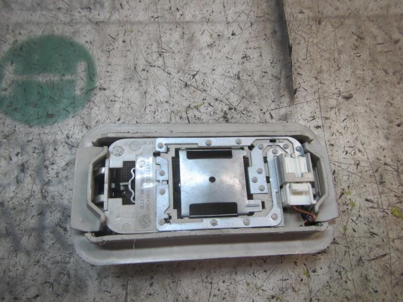 Recambio de piloto interior para fiat linea (110) dynamic referencia OEM IAM 735450922  