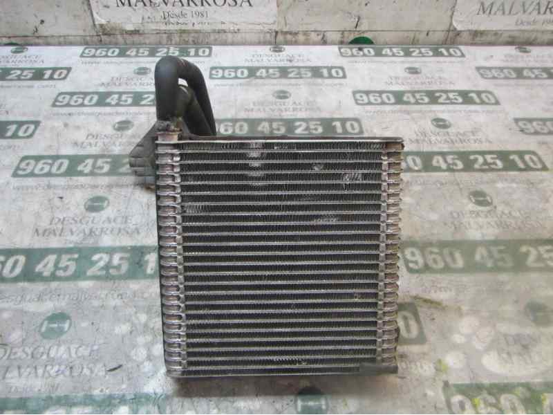 Recambio de evaporador aire acondicionado para ford fiesta (cb1) trend referencia OEM IAM 1666190  