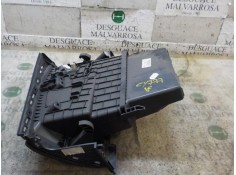 Recambio de guantera para renault megane iii sport tourer expression referencia OEM IAM 681083896R   2