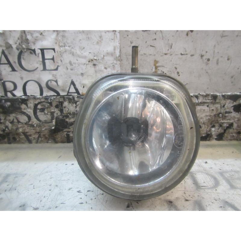 Recambio de faro antiniebla izquierdo para fiat brava (182) 1.6 16v cat referencia OEM IAM   