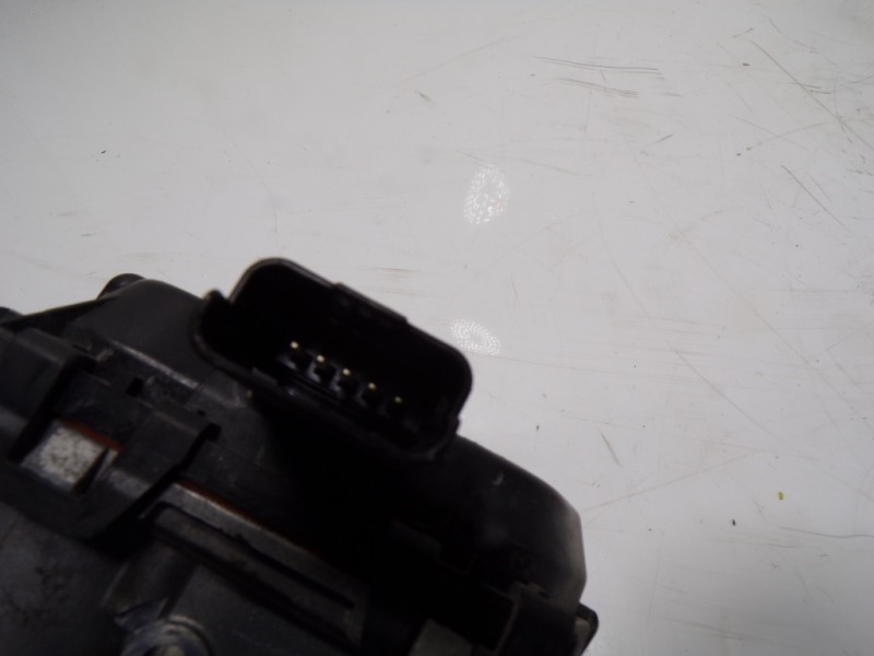 Recambio de caja mariposa para ford focus lim. 1.5 tdci cat referencia OEM IAM 1869492 VV29039645 VV29039645