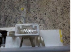 Recambio de piloto interior para renault megane iii sport tourer expression referencia OEM IAM 264300007R   2