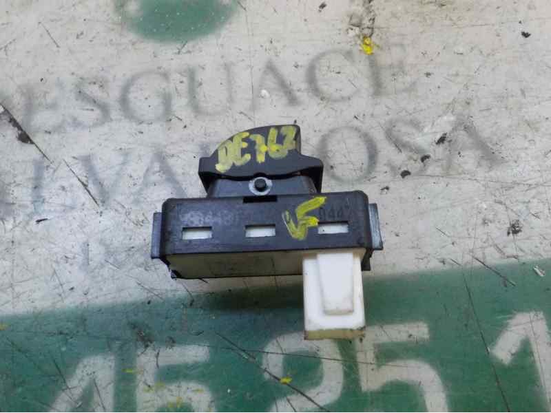 Recambio de mando elevalunas delantero izquierdo para peugeot partner tepee b9 puretec referencia OEM IAM   