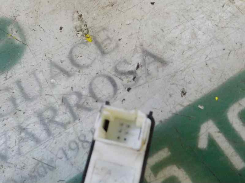 Recambio de mando elevalunas delantero izquierdo para peugeot partner tepee b9 puretec referencia OEM IAM   