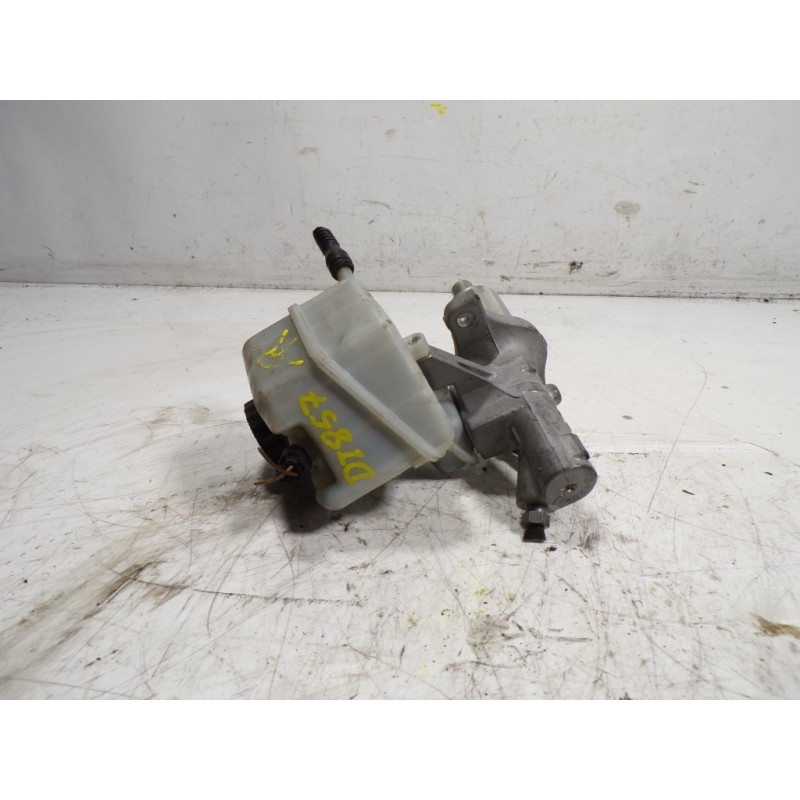 Recambio de bomba freno para mercedes-benz clase c (w204) familiar 2.1 cdi cat referencia OEM IAM A0064301501  