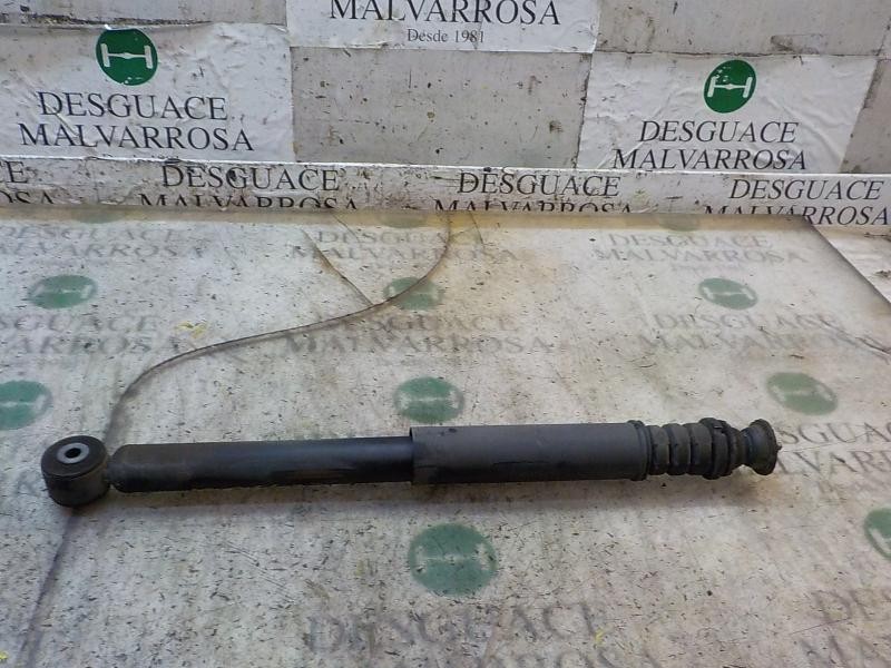 Recambio de amortiguador trasero derecho para renault twingo 1.2 16v referencia OEM IAM 562109412R  