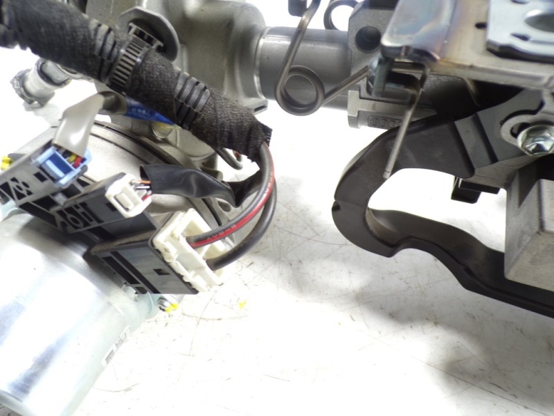 Recambio de columna direccion para mazda cx-5 2.2 turbodiesel cat referencia OEM IAM BHR132150B 4X03190117 4X03190117