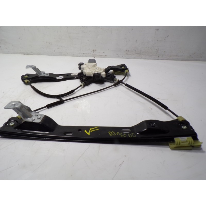 Recambio de elevalunas delantero derecho para ford focus lim. 1.5 tdci cat referencia OEM IAM 1870697 BM51A23200BF 