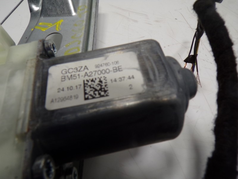 Recambio de elevalunas trasero derecho para ford focus lim. 1.5 tdci cat referencia OEM IAM 1870371 BM51A27000BE 