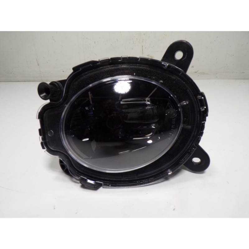 Recambio de faro antiniebla derecho para cupra leon kl8 vz 2.0 tsi referencia OEM IAM 5FJ941702 5FJ941702 