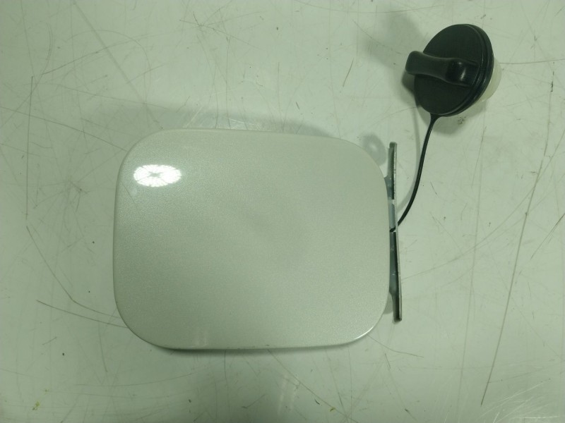 Recambio de tapa combustible para nissan qashqai ii (j11, j11_) 1.6 dci referencia OEM IAM G88304EAME  