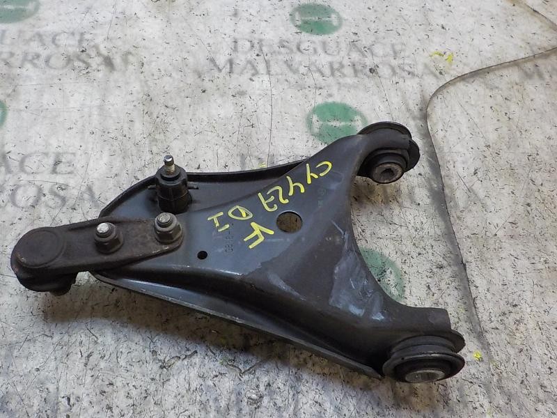 Recambio de brazo suspension inferior delantero izquierdo para renault twingo 1.2 16v referencia OEM IAM 8200942392  