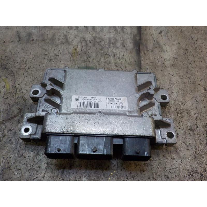 Recambio de centralita motor uce para renault twingo 1.2 16v referencia OEM IAM 8201076690 8201076690 S120200117