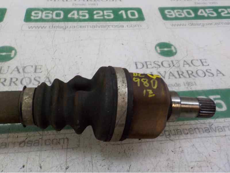 Recambio de transmision izquierda para peugeot 3008 confort referencia OEM IAM 3272PZ  