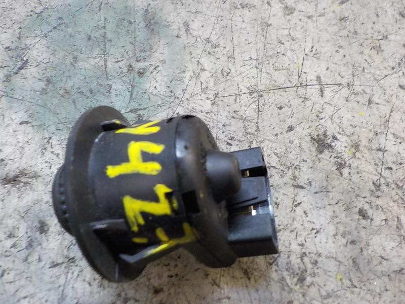 Recambio de mando retrovisor para renault twingo 1.2 16v referencia OEM IAM 8200002442  