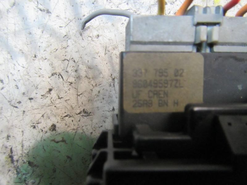 Recambio de mando limpia para citroën saxo 1.1 referencia OEM IAM   