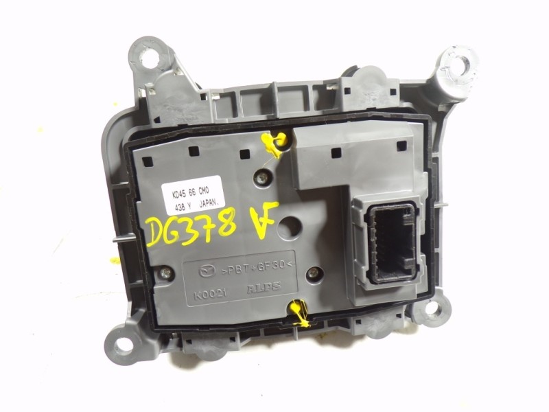 Recambio de mando multifuncion para mazda cx-5 2.2 turbodiesel cat referencia OEM IAM KD4566CM0 KD4566CM0 
