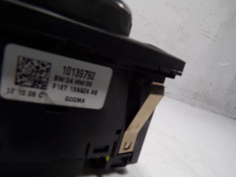 Recambio de mando luces para ford focus lim. 1.5 tdci cat referencia OEM IAM 2044623 F1ET13A024AB 